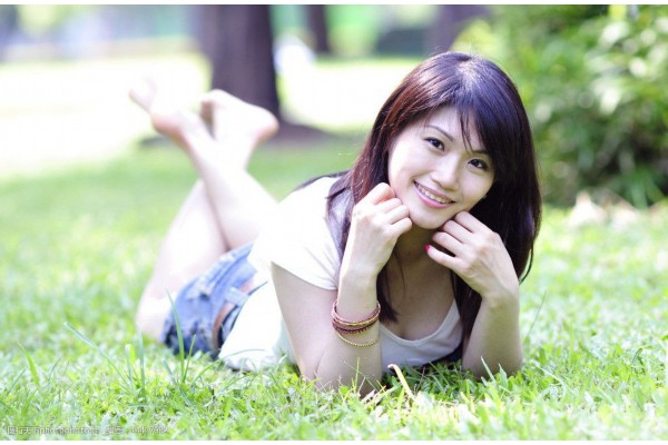 悠然茶曲夜杭州，健康休闲乐无边