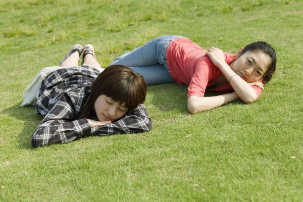 Shao Jun nodded happily. Yeah, yeah, then you say it. I'm all ears.